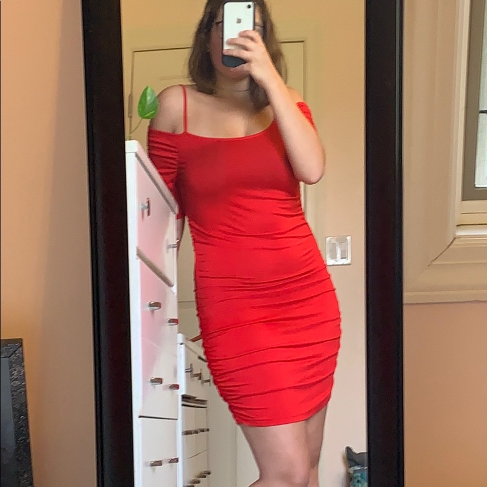 Red Cold Shoulder BodyCon Dress